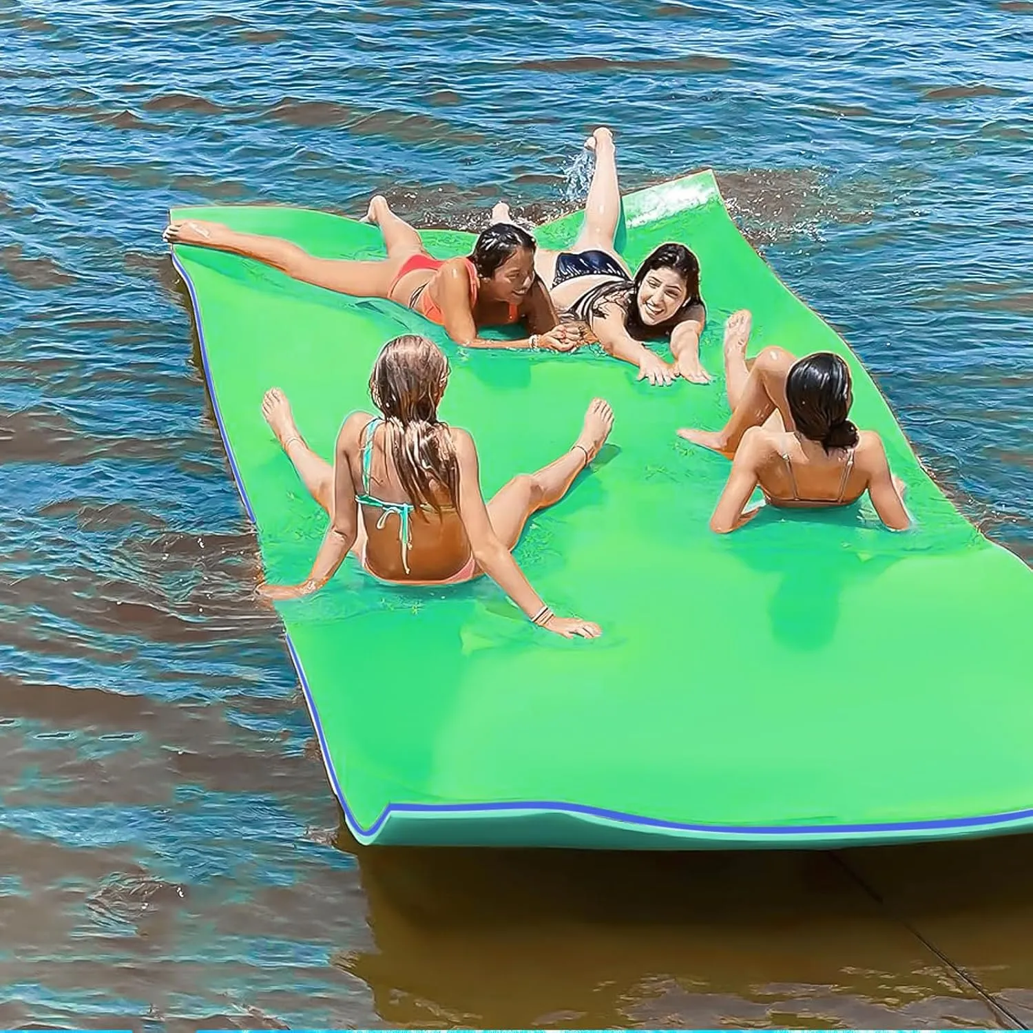 MADOG 8 x 6 Ft Outdoor Floating Water Mat for Adult Beach Lake Ocean Swimming Pool Large Size 3 Layer Tear Resistant XPE Foam Giant Swim Tanning Float Island Pad Raft Recreation Hammock Lounger Green